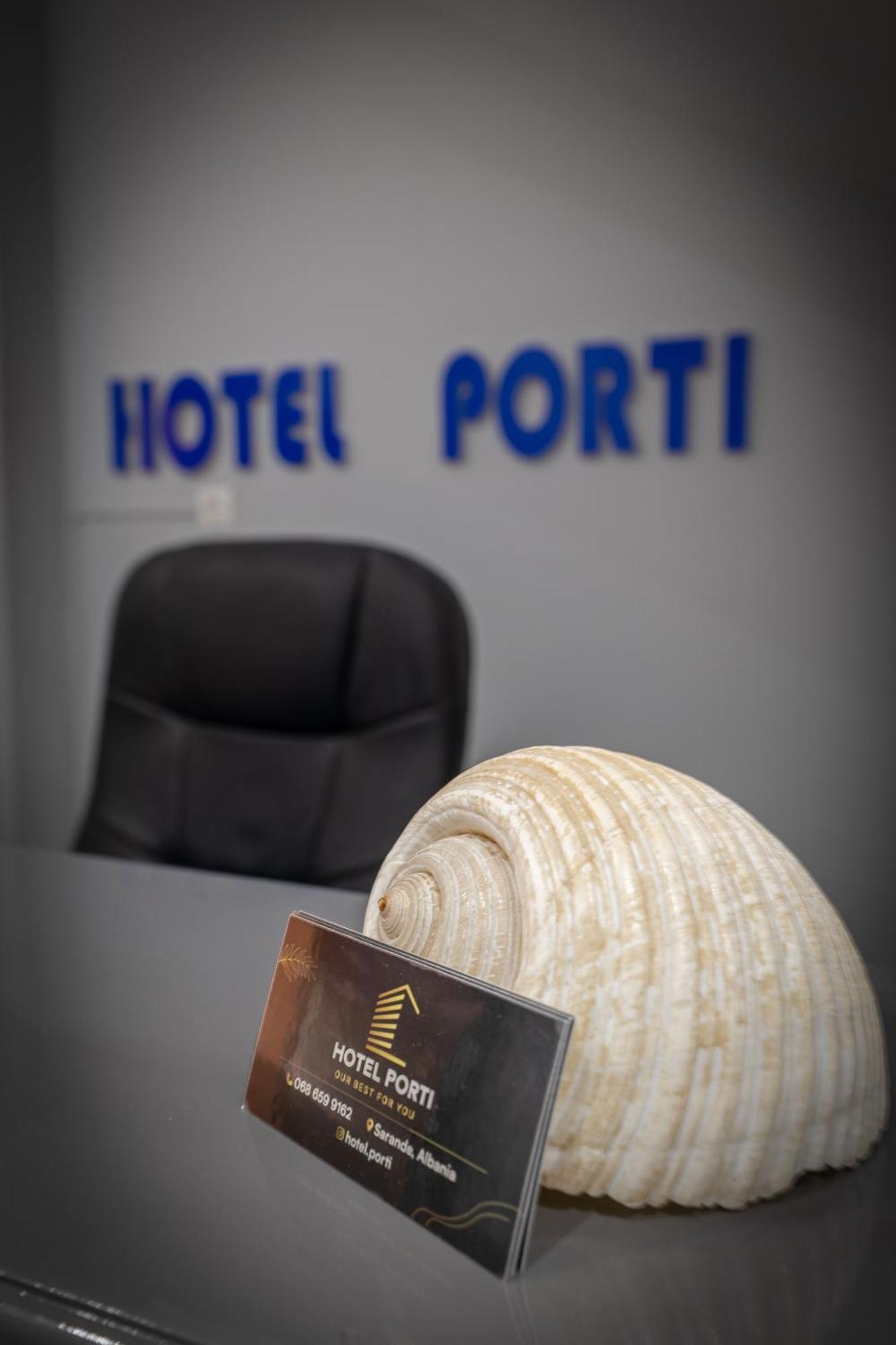 Hotel Porti Sarandë エクステリア 写真