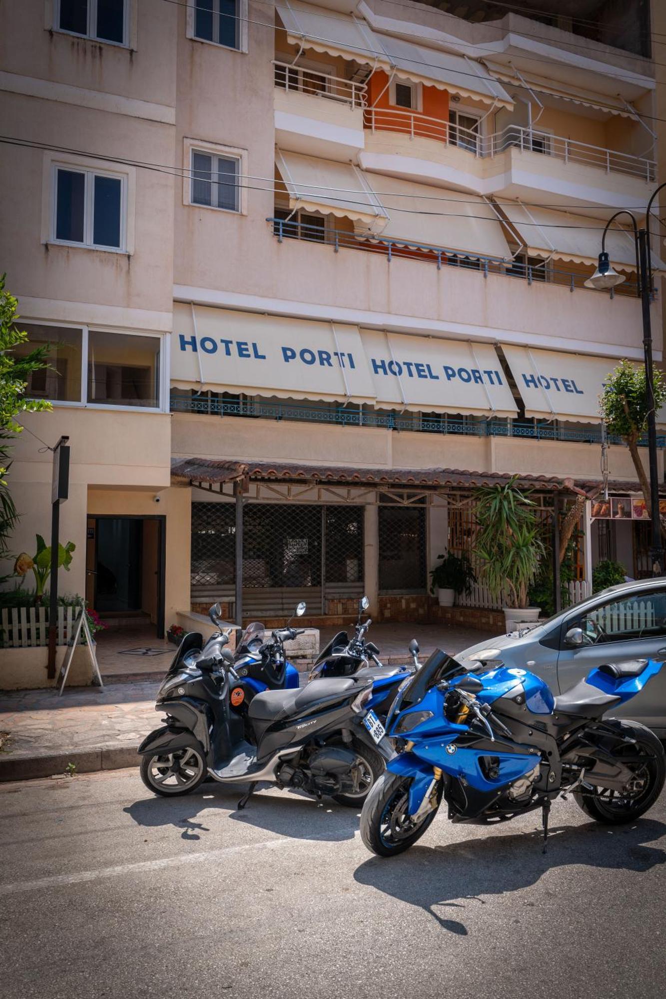 Hotel Porti Sarandë エクステリア 写真